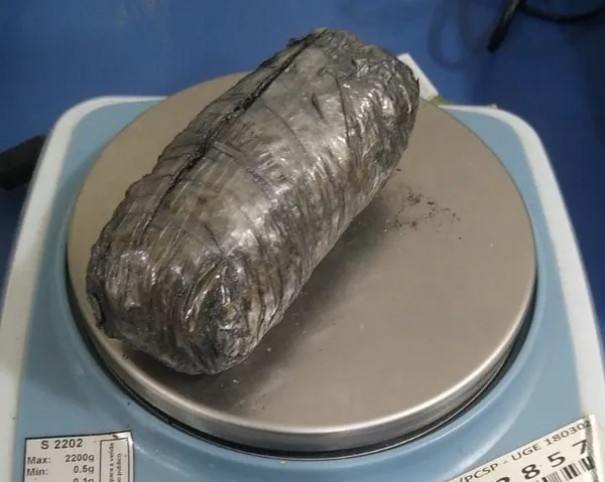 Tr�s mulheres s�o flagradas tentando entrar com drogas e aparelhos celulares em penitenci�rias do Oeste Paulista