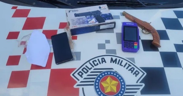 Idoso  preso aps furtar celular e arma de chumbinho de pastor evanglico, em Tupi Paulista