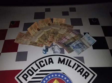 Em meio a plantação de mandioca, homem é preso por tráfico de drogas em Salmourão