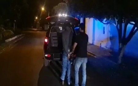 Polícia prende mais um suspeito de matar dupla achada carbonizada em carro em Araçatuba