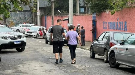 Três professoras e um aluno são esfaqueados dentro de escola estadual em SP