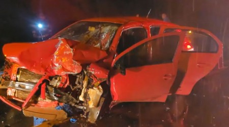 Acidente envolvendo dois carros deixa cinco vítimas em Quatá