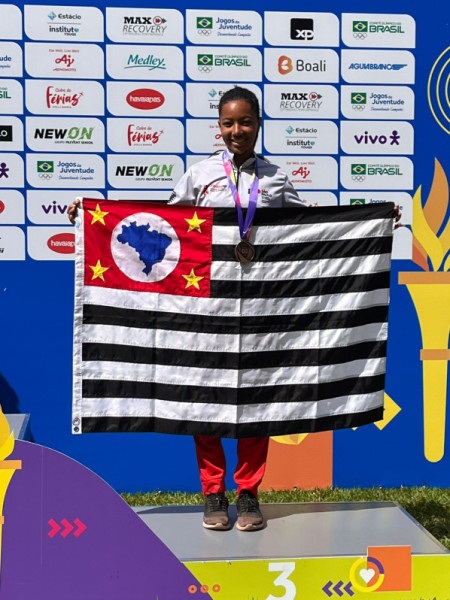 Atleta de Osvaldo Cruz, Laura Fernanda conquista a terceira melhor marca do Brasil no Salto em DistÃ¢ncia