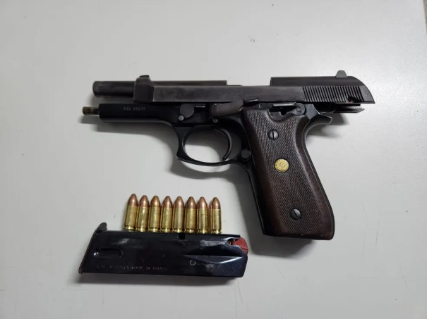 Jovem é baleado, atira contra autor dos disparos e acaba preso por posse ilegal de arma, em Presidente Prudente