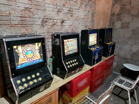 PolÃ­cia Civil apreende nove mÃ¡quinas caÃ§a-nÃ­queis em estabelecimentos comerciais, em Dracena