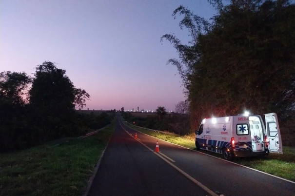 Jovem de 21 anos morre após ser atropelado e motorista foge sem prestar socorro, em Caiuá