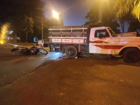 Motociclista morre vÃ­tima de acidente na saÃ­da para a Vicinal Luiz Rovina, em Osvaldo Cruz