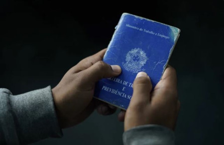 Desemprego sobe a 7,9% no trimestre terminado em marÃ§o, diz IBGE