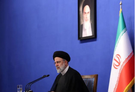 Presidente do IrÃ£ diz que qualquer aÃ§Ã£o contra os interesses do paÃ­s receberÃ¡ resposta severa