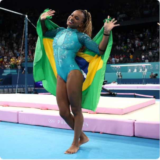 Rebeca é ouro no solo e vira maior medalhista olímpica do Brasil 