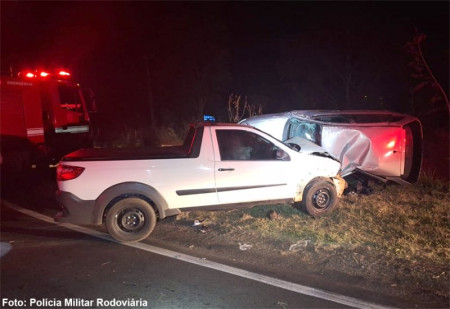 Seis pessoas sofrem ferimentos em acidente na SP-457 no trecho Rancharia - Bastos