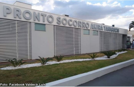 TrÃªs pessoas sofrem ferimentos em acidente envolvendo duas motos na rodovia Bastos a Iacri