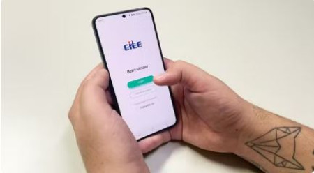 Vagas de estÃ¡gio oferecem bolsa-auxÃ­lio de atÃ© R$ 1,2 mil para estudantes no Oeste Paulista