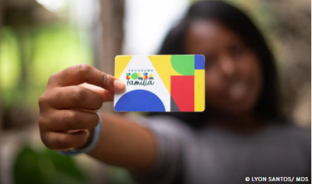 Caixa paga Bolsa FamÃ­lia a beneficiÃ¡rios com NIS de final 3