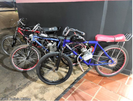 Para coibir perturbaÃ§Ã£o em Bastos, PolÃ­cia Militar apreende bicicletas motorizadas