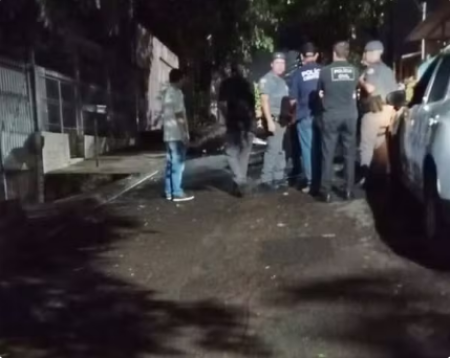 Homem Ã© assassinado a tiros na frente da prÃ³pria casa, na Vila LÃ­der, em Presidente Prudente