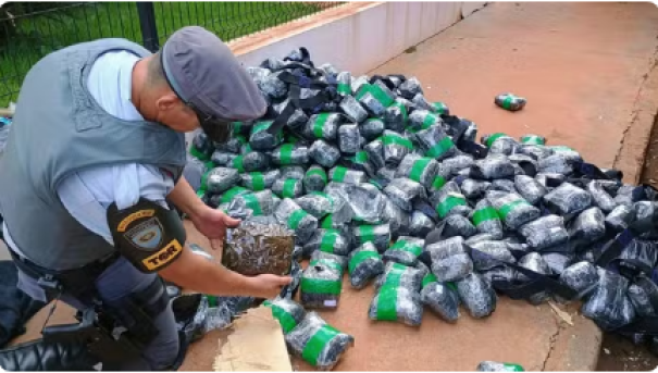 Grande quantidade de droga é apreendida na SP-270 em Palmital
