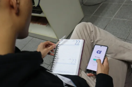 Vagas de estÃ¡gio oferecem bolsa-auxÃ­lio de atÃ© R$ 1,3 mil para estudantes no Oeste Paulista