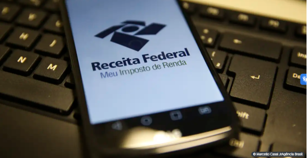Empresas devem enviar comprovantes para Imposto de Renda até hoje
