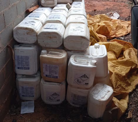 Trabalho conjunto entre policiais de SP e do PR prende assaltantes e recupera carga roubada de R$ 200 mil em insumos agrÃ­colas