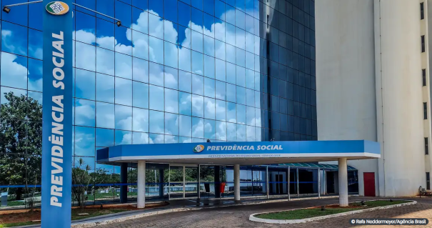 INSS convoca 4,3 milhões de pessoas para fazer prova de vida