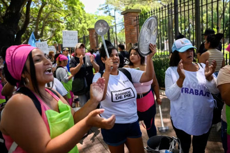 Milei enfrenta primeira paralisaÃ§Ã£o geral na Argentina nesta quarta-feira; Gol e Latam cancelaram voos