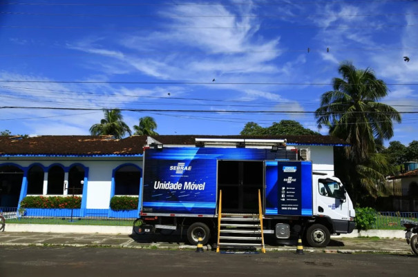 Sebrae Móvel oferece atendimento gratuito sobre empreendedorismo em cinco cidades do centro-oeste paulista