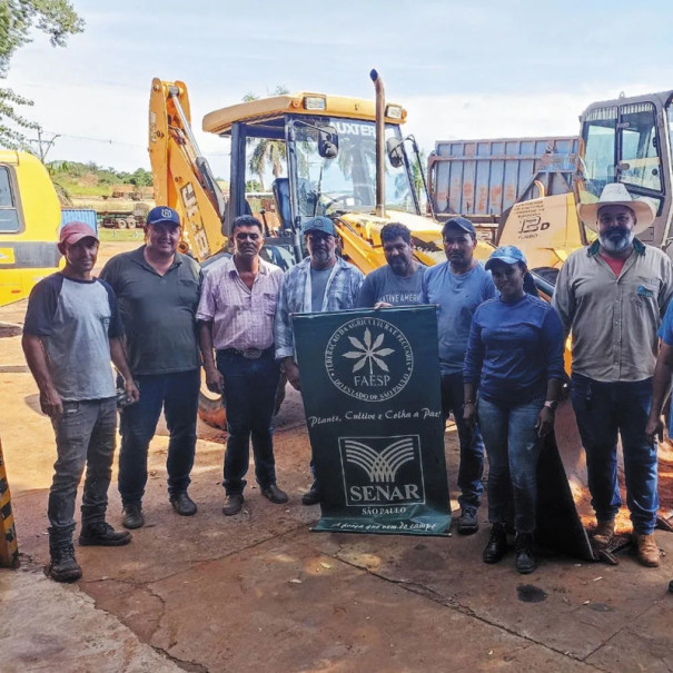 Salmourão: Realizado curso de operador de retroescavadeira