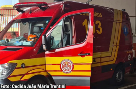 Mulher sofre ferimentos graves apÃ³s ser agredida em TupÃ£ (SP)