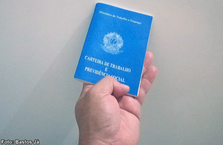 PAT tem 40 ofertas de trabalho para Bastos, Iacri e RinÃ³polis; 15 vagas nÃ£o exigem experiÃªncia 