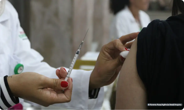 Covid-19: entenda como fica a vacinação por idade e grupo prioritário