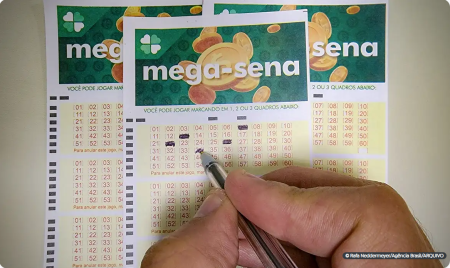 Mega-Sena sorteia nesta terÃ§a-feira prÃªmio acumulado em R$ 93 milhÃµes