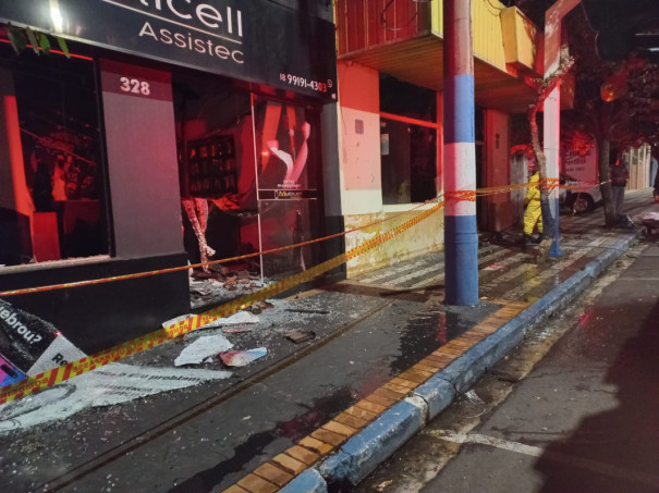 Ação entre amigos arrecada fundos para auxiliar proprietários das lojas que foram destruídas por incêndio em OC