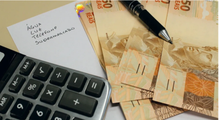 MP que mexe em PIS/Cofins lesa caixa das empresas e pode aumentar preÃ§os, dizem especialistas