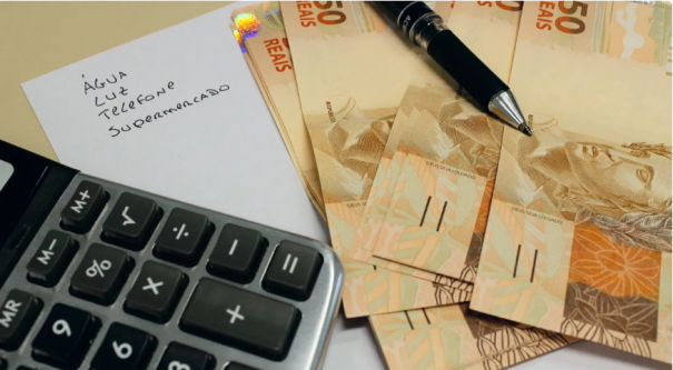 MP que mexe em PIS/Cofins lesa caixa das empresas e pode aumentar preços, dizem especialistas