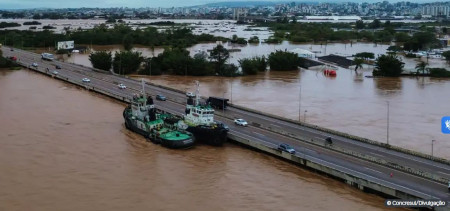 CÃ¢mara aprova texto-base da suspensÃ£o da dÃ­vida do RS com a UniÃ£o