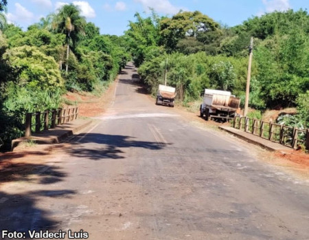 TrÃ¢nsito na vicinal que liga Bastos a TupÃ£ Ã© liberado apÃ³s conclusÃ£o de obra na ponte do rio CopaÃ­ba