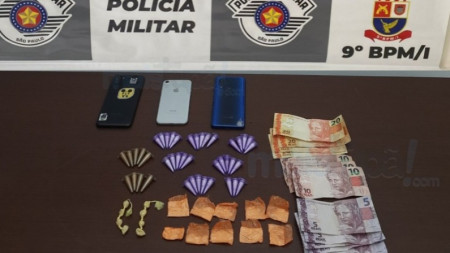 Traficante 'joga' carro contra policiais e acaba preso no Fim da Linha em TupÃ£