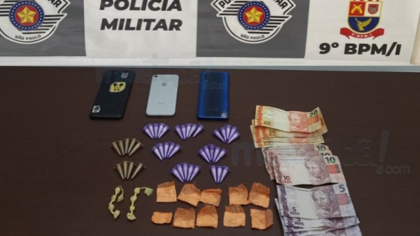 Traficante 'joga' carro contra policiais e acaba preso no Fim da Linha em Tupã