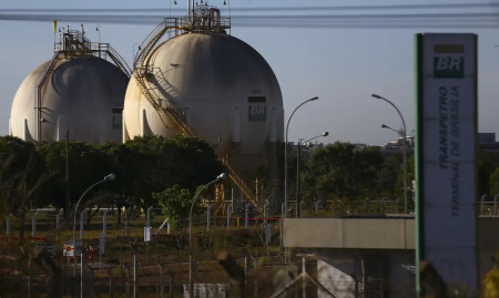 Transpetro inaugura primeira usina solar para suprir planta industrial