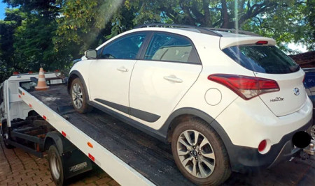 Receita Federal em Presidente Prudente destina veÃ­culo para MunicÃ­pio de ParapuÃ£