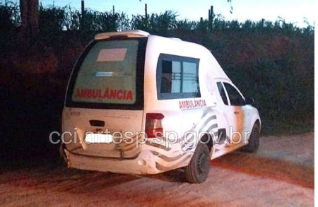 Duas pessoas ficam feridas em acidente com ambulÃ¢ncia de Pacaembu