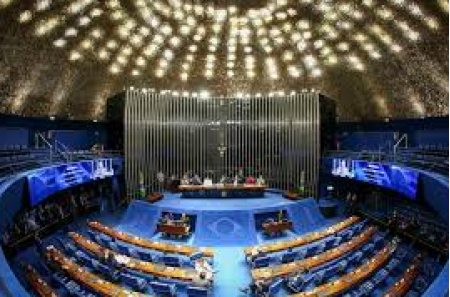 Um ano apÃ³s o previsto, Senado pode votar nesta semana o projeto que regulamenta o uso da inteligÃªncia artificial