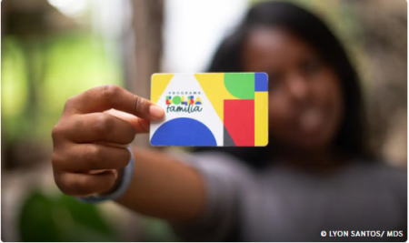 Caixa paga Bolsa FamÃ­lia a beneficiÃ¡rios com NIS de final 4