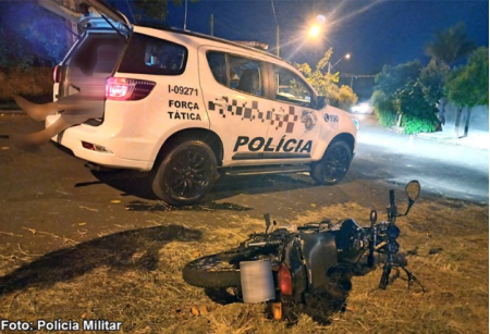 Jovem Ã© preso conduzindo motocicleta com sinais adulterados em TupÃ£ (SP)