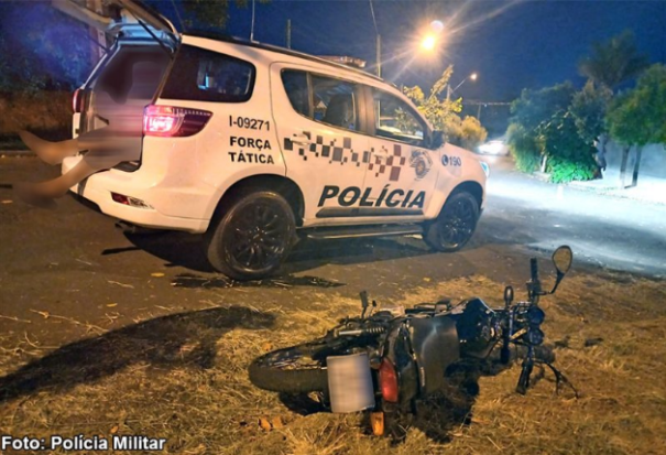 Jovem é preso conduzindo motocicleta com sinais adulterados em Tupã (SP)