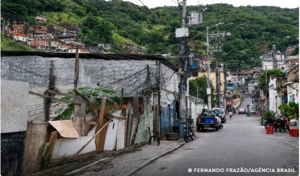 Representantes de favelas indicam desafios para o G20