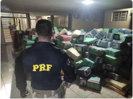 PolÃ­cia RodoviÃ¡ria Federal apreende mais de 14 toneladas de maconha em carreta bitrem, em Rancharia