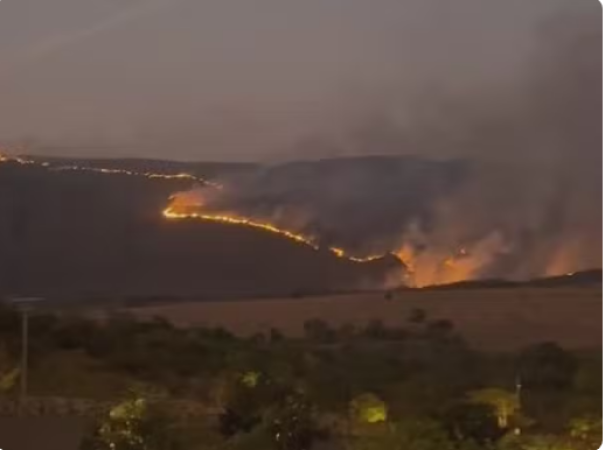 Seca e queimadas: Lula diz que Exército pode usar jovens do serviço militar para combater fogo