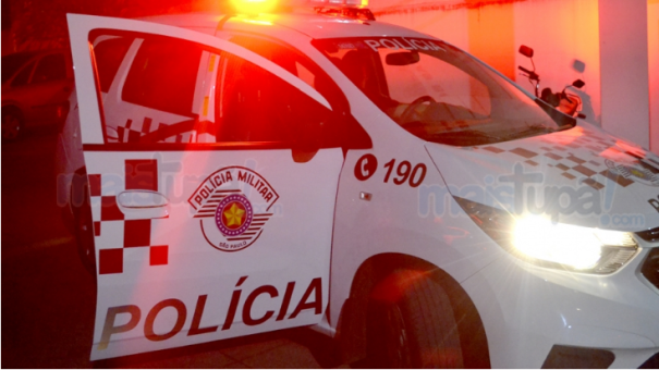 Homem é preso em Queiroz após tentar esganar mulher e agredi-la com garrafa